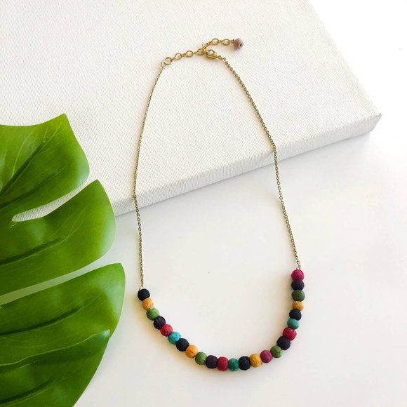 NWT World Finds Kantha Delicate Bead Necklace - Picture 1 of 2